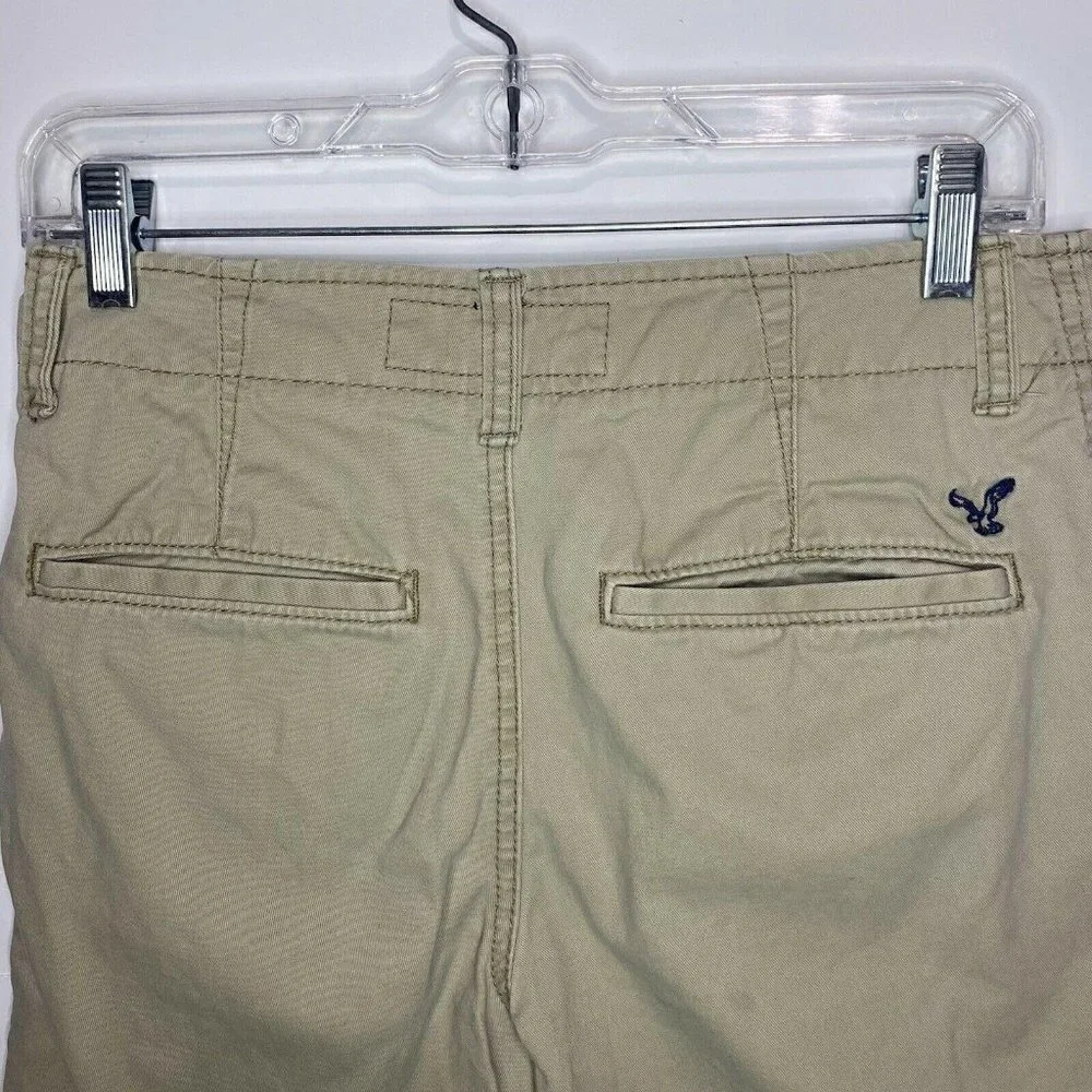 American Eagle Men's Sz 26 Longboard Khaki Shorts